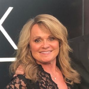 Meet your Posher, Phyllis